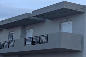 Lilac Apartments, Kefalos