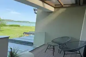 ZamZen Apartments, Szantod