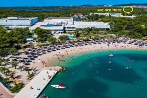 Apartments with parking space Solaris, - 24037, Sibenik