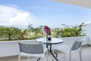 Scenic SeaView Condo O17-1BR just 5 min Drive to Beach Apartments, Kata