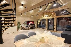 A-Frame LUX Guest house, Pavlodar