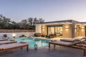 Lumior Villas Lux essence by 'elite', Argasi