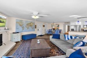 Ruby Villa B - Upper Unit for 6, Newport Beach