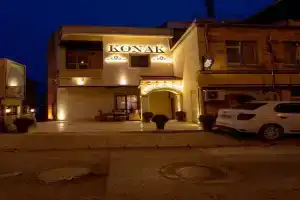 Konak Stone House, Uerguep