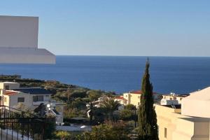 Akamas Bayview Apartment, Neo Chorio
