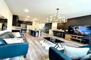 The Villas Antilia, Durham