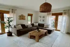 Salt & Stone Apartment, Przno