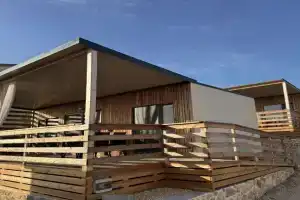 Mobile Houses Dru, Pakostane