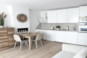WHITE APARTMENTS - Kopernika, Ustka