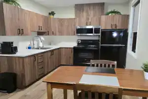 Cozy Maison Apt #8 Apartments, Ottawa