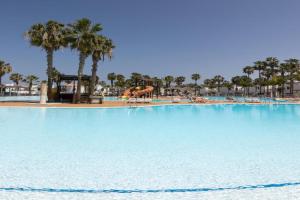 Home2Book Dreamy Apt in, Terrace & Pool Apartments, Corralejo