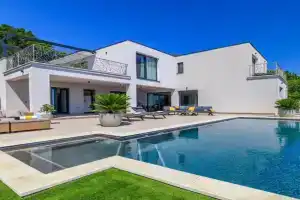 Villa Levant for 10 people near Opatija with jacuzzi & sea view, Moscenicka Draga