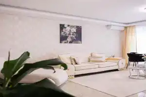 White Home Luxury-free private garage Apartments, Nyiregyhaza