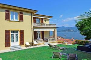 Bed and Breakfast VILLA ARANCIO, Ghiffa