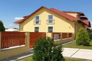 Csalogány Apartman Egerszalók, Egerszalok