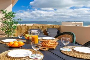 NOVO! Apartamento Vista Mar junto à praia Dona Ana, Lagos