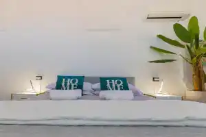 The Beach One Apartments, Varigotti