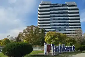 SKY VIEW Suite U-TOWER Apartments, Tashkent