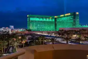 MGM Signature-04-602 1Br 2Ba Balcony Suite Guest house, Las Vegas