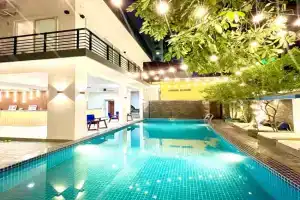 SKY VILLA - BKK - Rooms & Apartments - FREE LAUNDRY, Phnom Penh