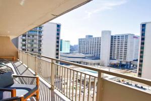 Leave Your Worries Behind & Relax in This Apt Apartments, Washington