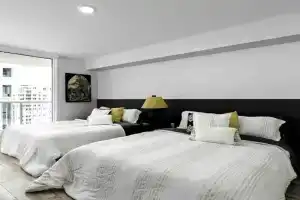 1BR Brickell included Pool, Gym and Free Parking Apartments, Miami