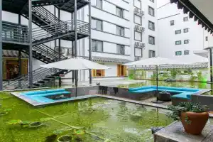 Gongxili-Yinjian Hotel, Kunming