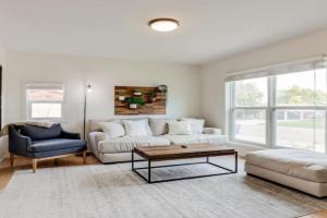 Spacious and Stylish Home With Fast Wifi and Near to Downtown Guest house, Denver