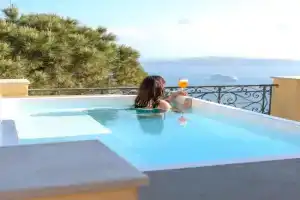 D' Aniel Mansion Villa, Fira
