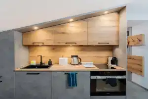 Urban Five #3 - Stylish One-bedroom apartments with Kitchen & Parking, Veliko Tarnovo