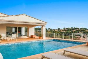 Sea View Villa Between And Saint-Tropez, Hyeres