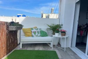 Atico 1º linea vistas Apartments, Sitges