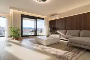 N2 Lux Two Bedroom, Tivat