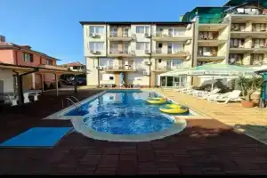 Hotel Stoyanovi, Ravda