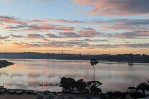 Water Views on Every Floor for this multi Holiday Home - Walk to the Beach, Carlsbad