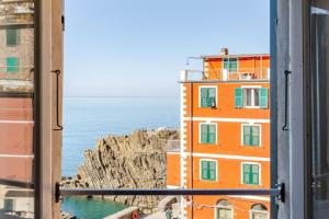 La Ligure nel Mare - the Sunset apt with SEA VIEW Apartments, Riomaggiore