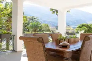 Glanz Antique Paradise near the Sea Villa, Kotor