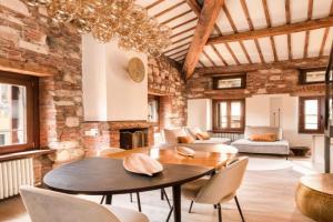 River Cross Apartments, Verona