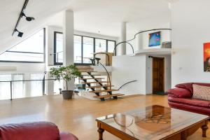 Skyline Grand Penthous free parking Apartments, Varna