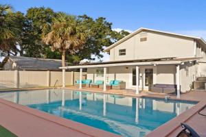The City Oasis Near IMG and Anna Maria Island! Guest house, Bradenton