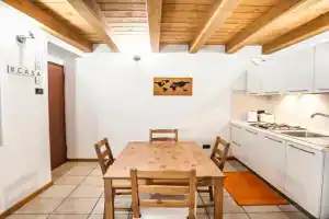 Casa Mina, Carate Urio