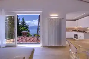 Rooftop Apartments, Varenna