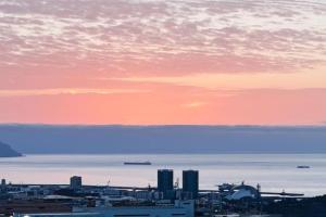 Casa Blanca Cozy Stylish Penthouse Ocean&City&Sunrise Views By-Tenerife365, La Laguna