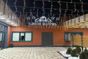 Leon Hotel, Taraz