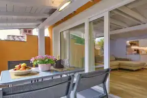 Contrada Apartments, Varenna