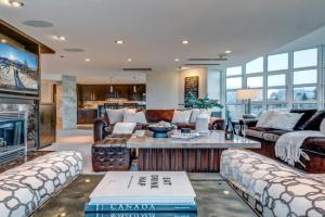 Le Chamois 506 Guest house, Whistler