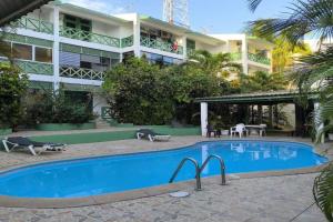 Escape en terrazas del caribe con psicina y playa Apartments, Boca Chica