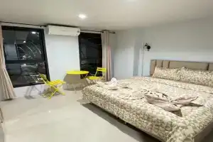 Miley Guesthouse, Phi Phi Island