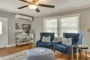 3 Blocks to Bay Charming Apartment!, Pensacola
