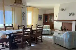 Oltre le mura Apartments, Spello